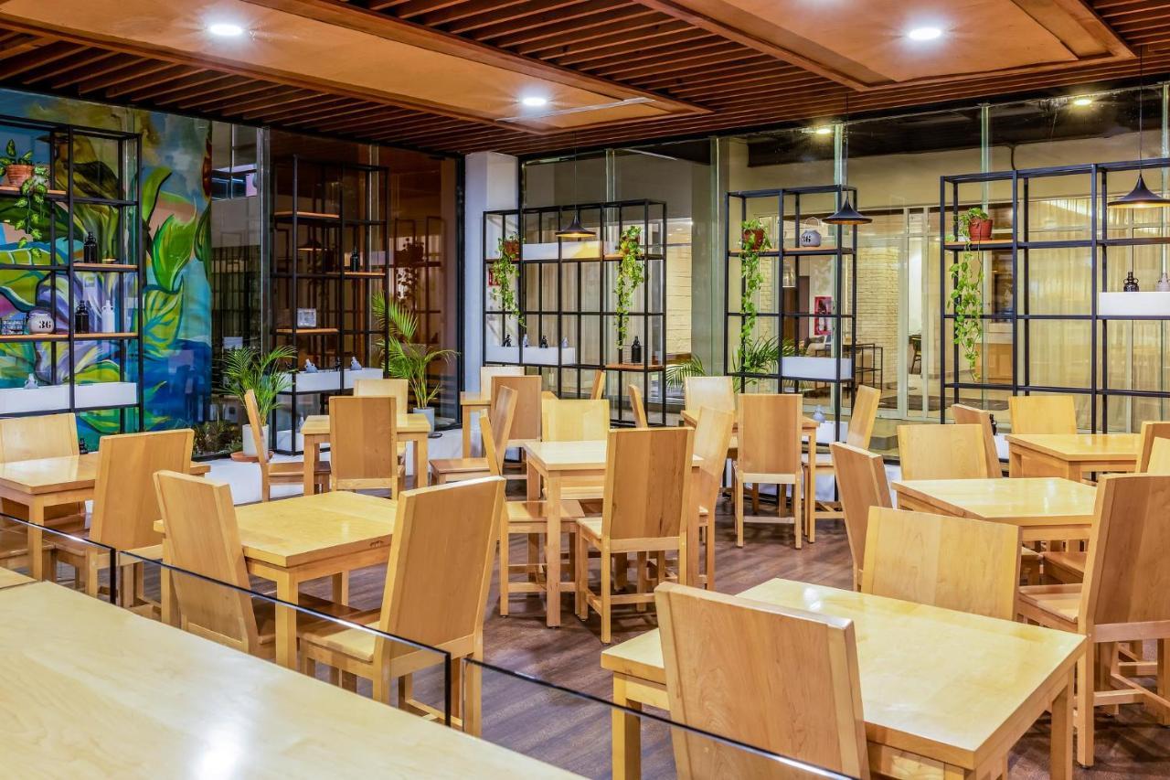 Wyndham Garden Cancun Downtown Exterior photo