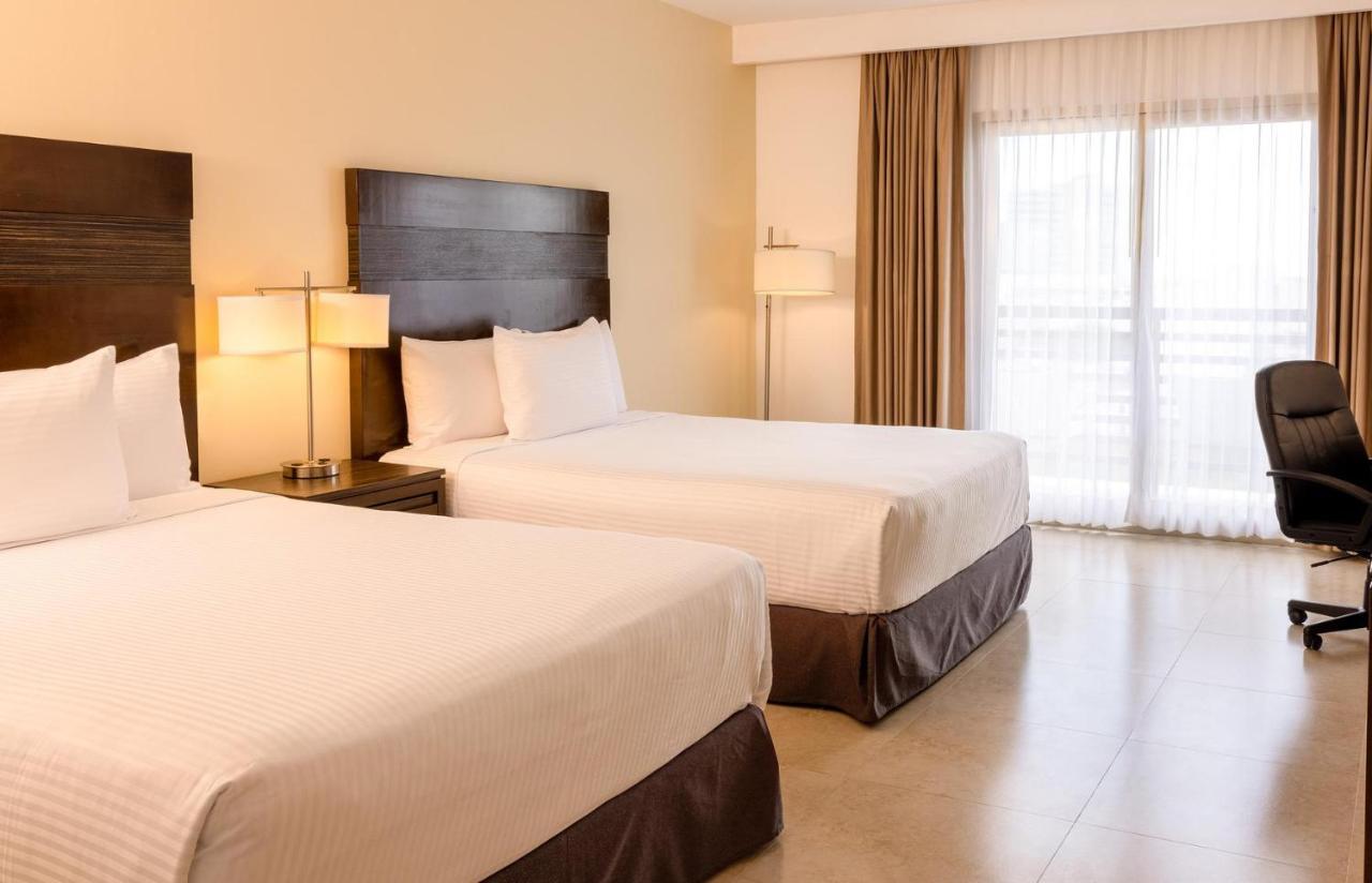 Wyndham Garden Cancun Downtown Exterior photo
