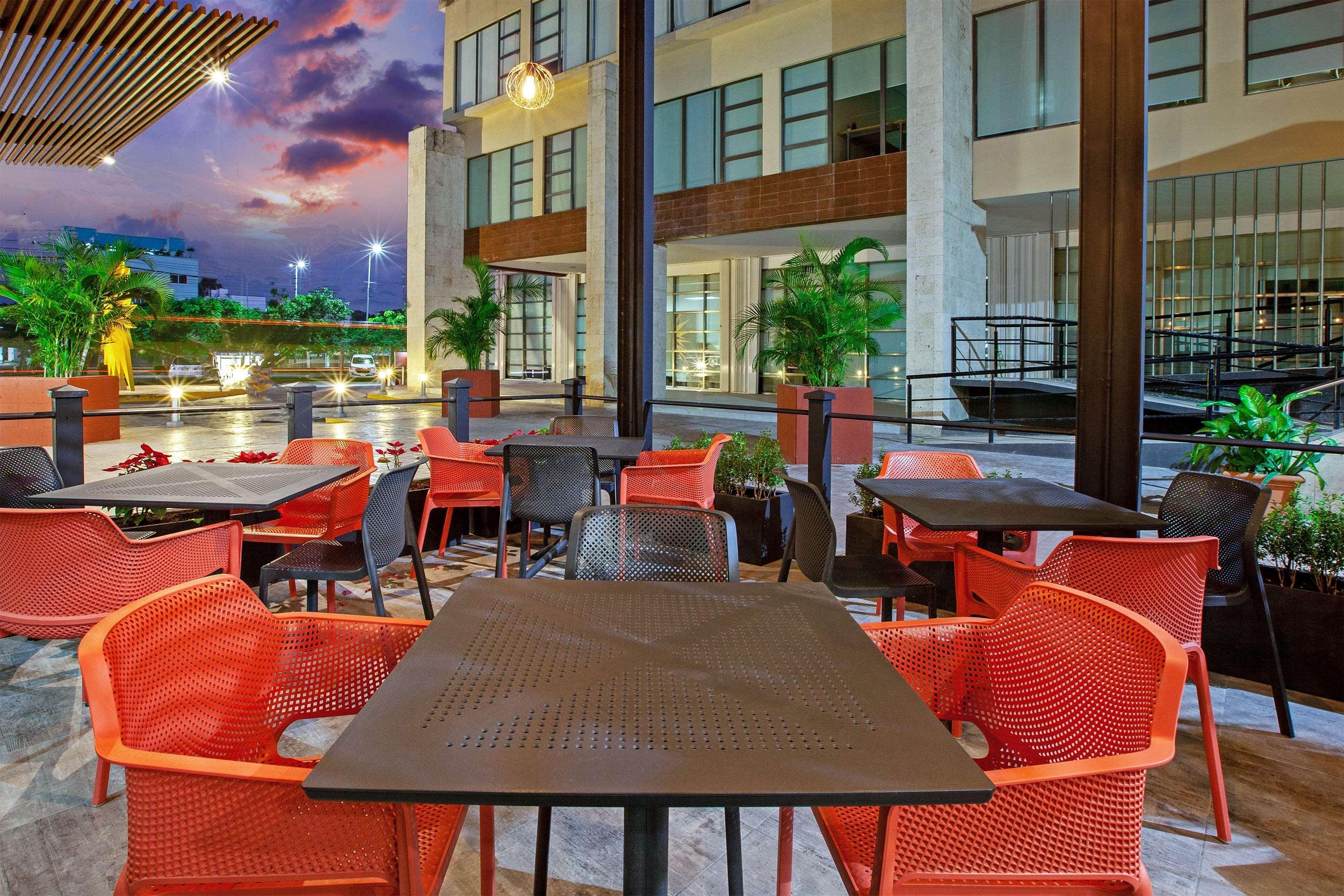 Wyndham Garden Cancun Downtown Exterior photo