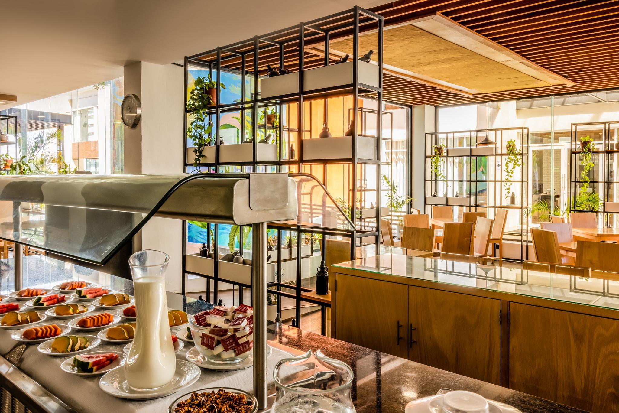 Wyndham Garden Cancun Downtown Exterior photo